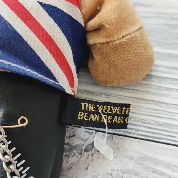 Vintage Velveteen Bear British London Great Britain Punk Bear Plush Tina Watson - Picture 4 of 6